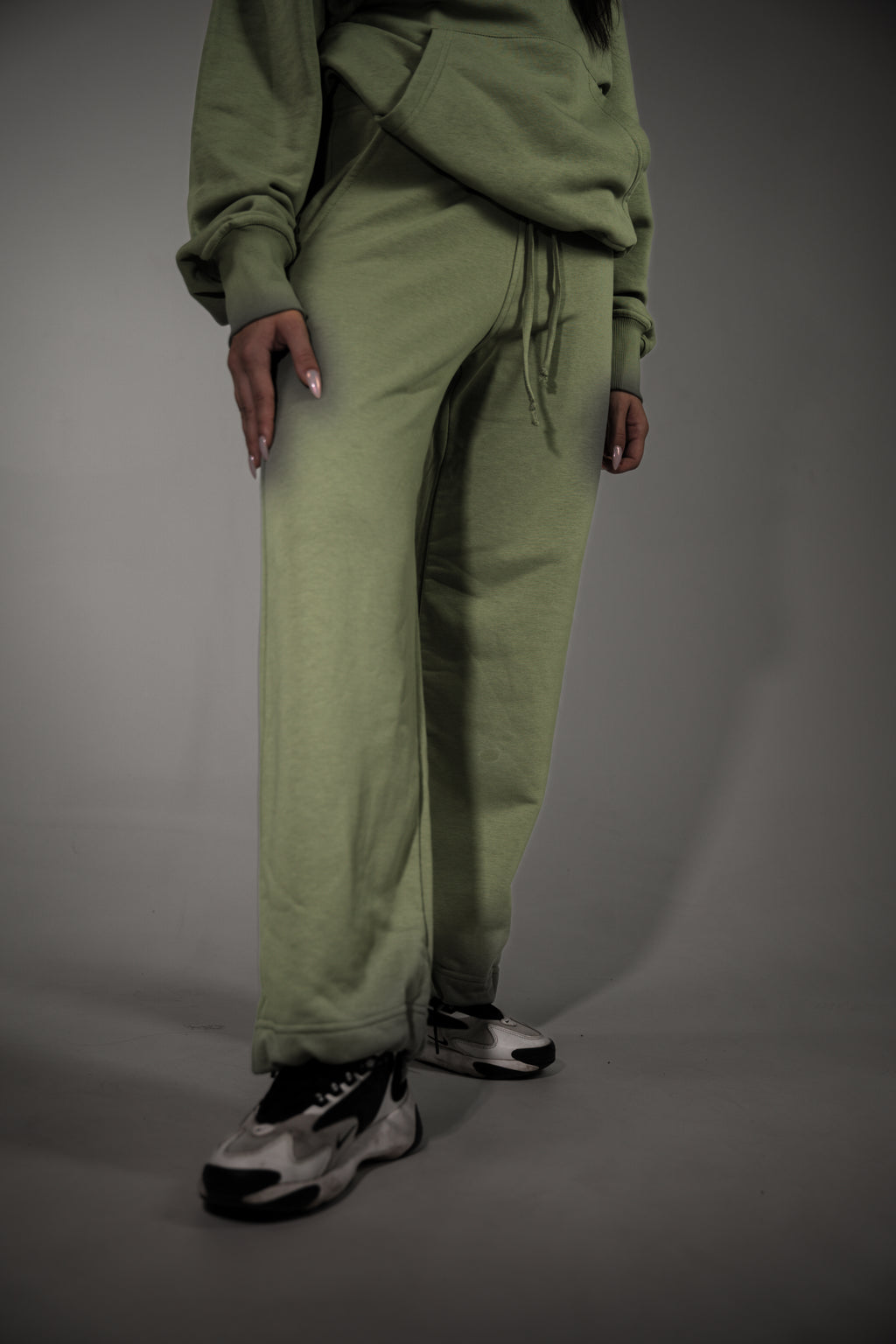 Olive Basic Sweatpants