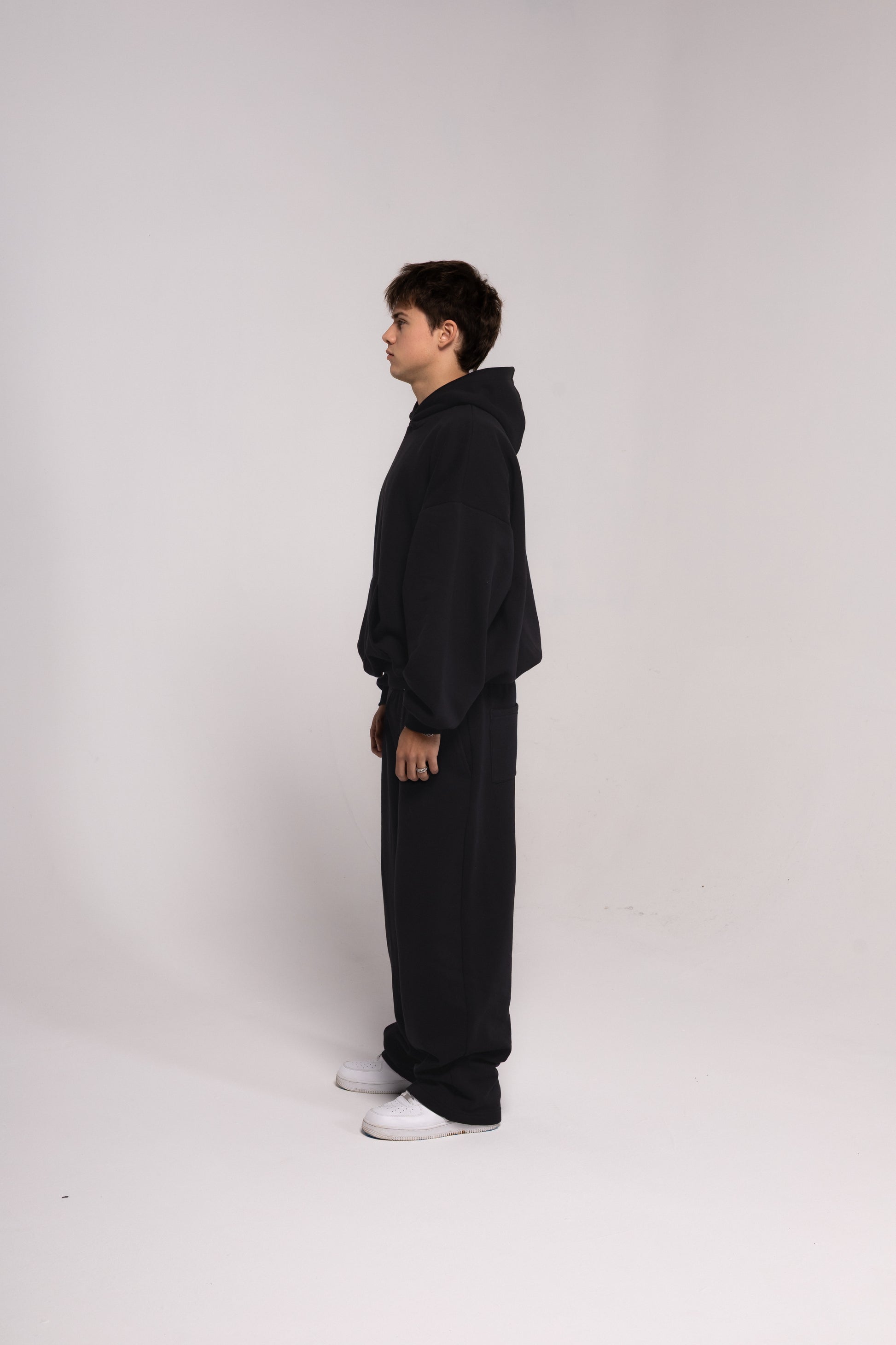 Noir Basic Baggy Sweatpants