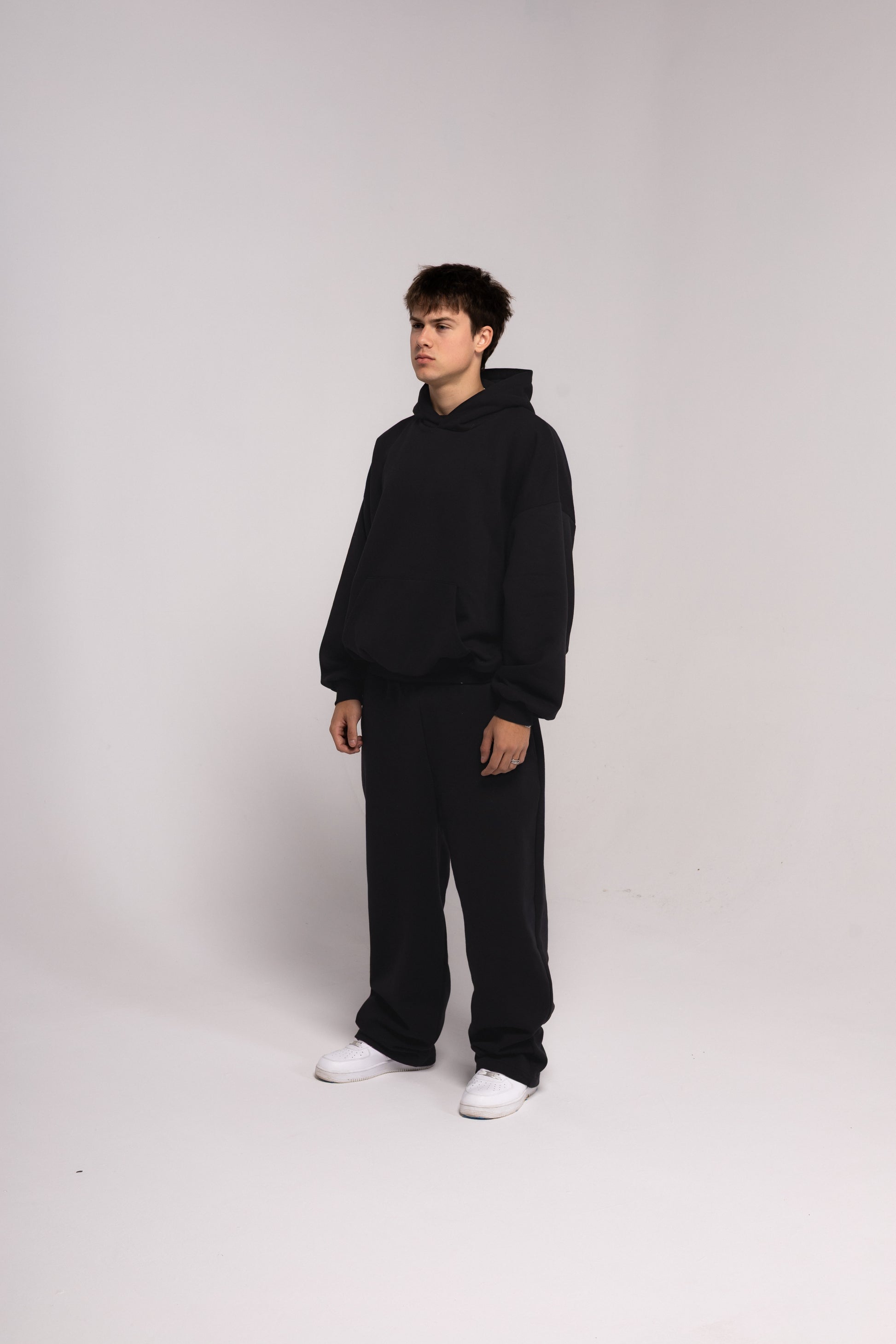 Noir Basic Baggy Hoodie