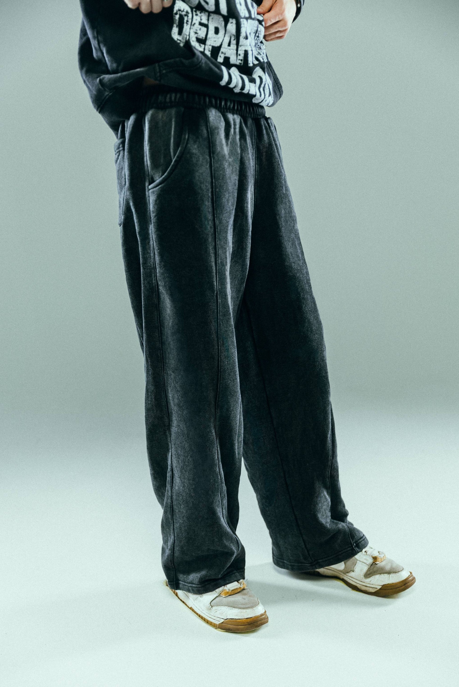 Graphite Washed Basic Sweatpants